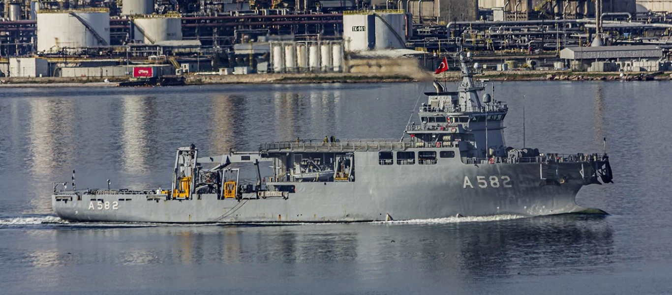 Περίεργες κινήσεις από Άγκυρα: Σκάφος έρευνας και διάσωσης υποβρυχίων στέλνουν οι Τούρκοι στο Αιγαίο